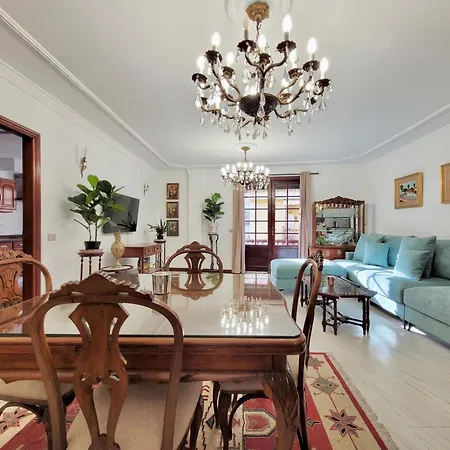 The Balcony House With Free Parking * Πουέρτο Ντε Λα Κρουζ